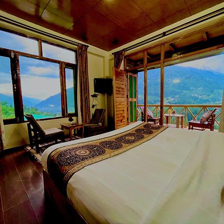 The Kempty Osasis - A Boutique Resort With Scenic Mountain View In Mussoorie Kültér fotó