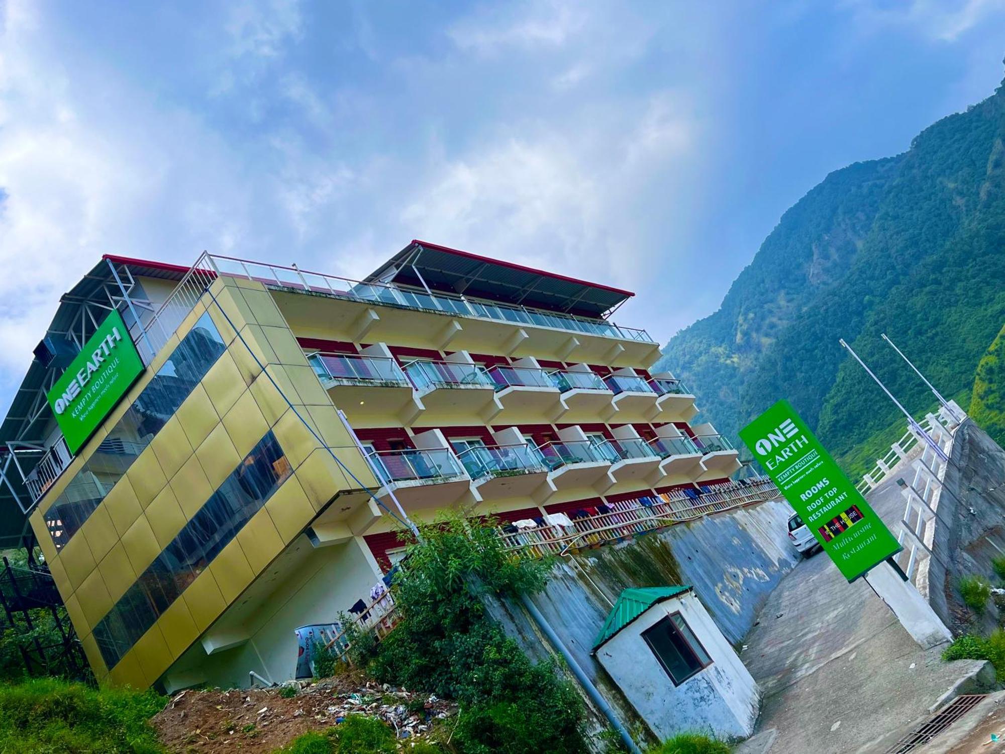 The Kempty Osasis - A Boutique Resort With Scenic Mountain View In Mussoorie Kültér fotó