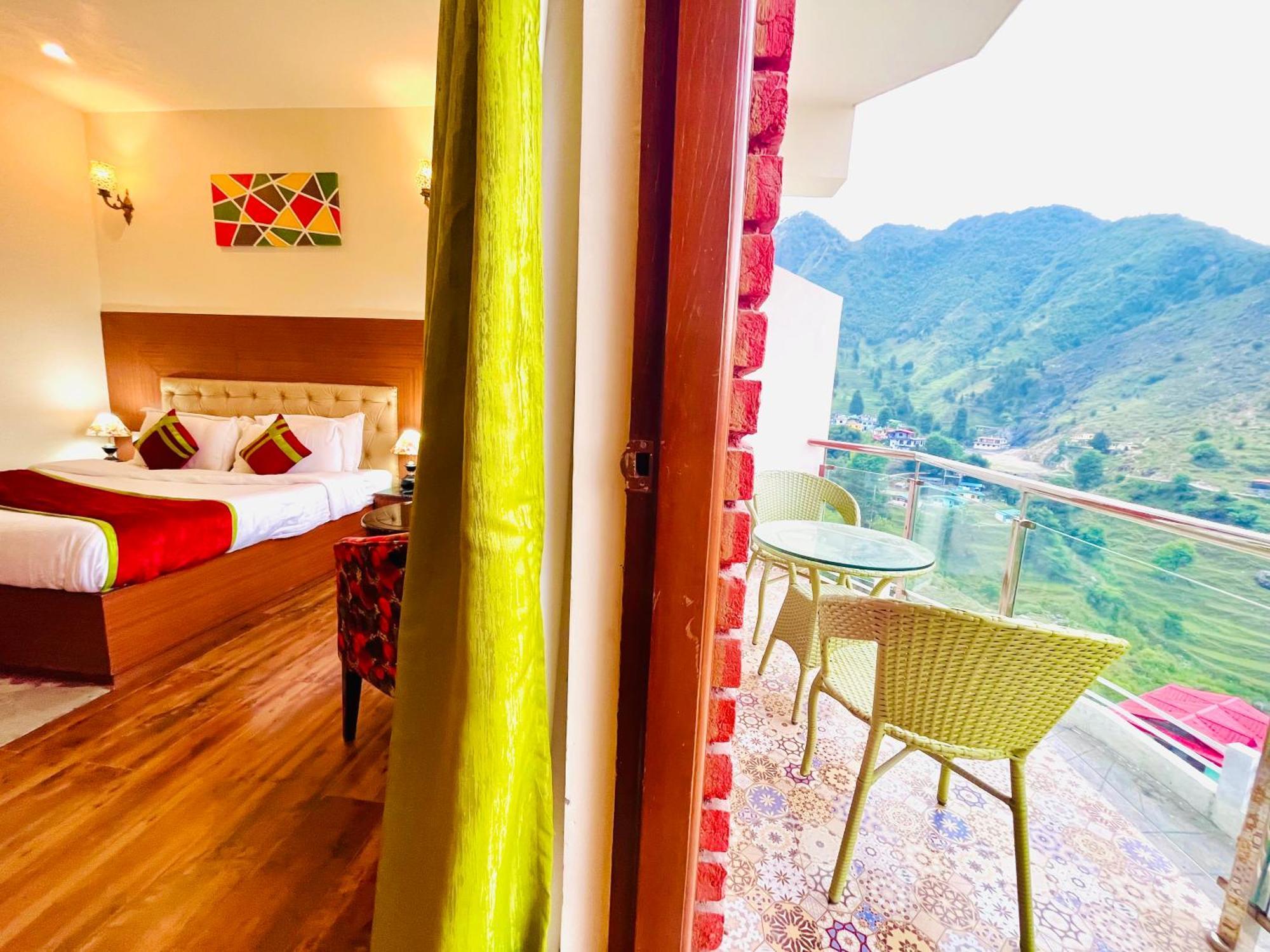 The Kempty Osasis - A Boutique Resort With Scenic Mountain View In Mussoorie Kültér fotó